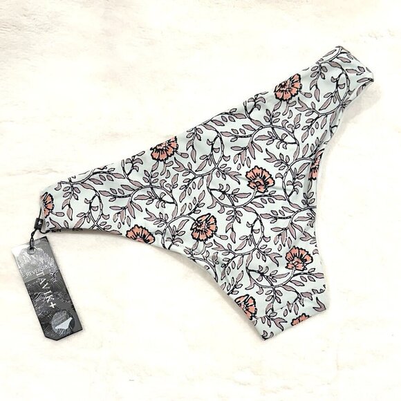 NWT Tavik Ali Moderate Swim Bottom in Light Blue Wild Flower Print - Extra Small - Picture 8 of 9